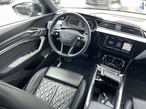 Audi E-Tron 2022 - фото 23