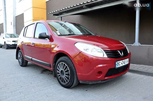 Dacia Sandero 2010 - фото 6