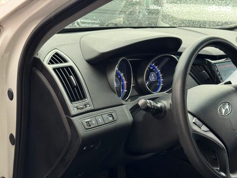 Hyundai Sonata 2015 белый - фото 14