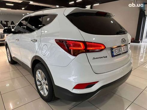 Hyundai Santa Fe 2016 - фото 8