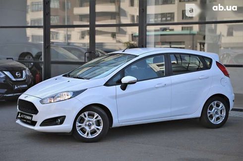 Ford Fiesta 2016 - фото 3