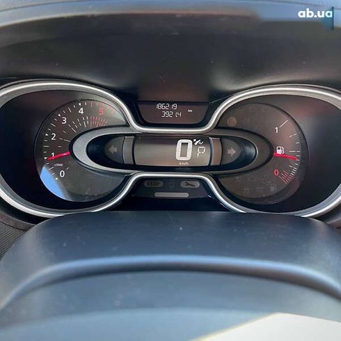 Renault Trafic 2020 - фото 25
