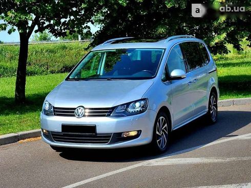 Volkswagen Sharan 2017 - фото 14