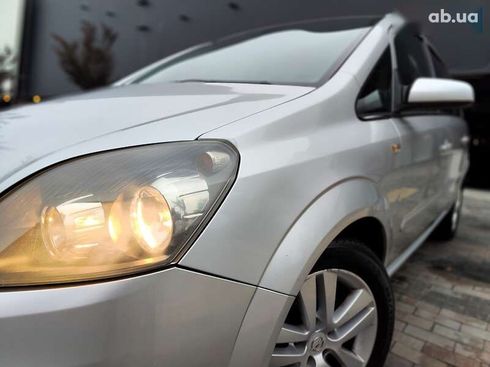Opel Zafira 2009 - фото 2