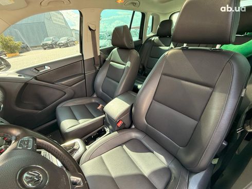 Volkswagen Tiguan 2012 черный - фото 15