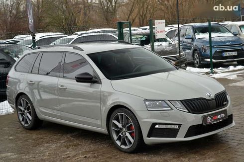 Skoda Octavia 2019 - фото 9