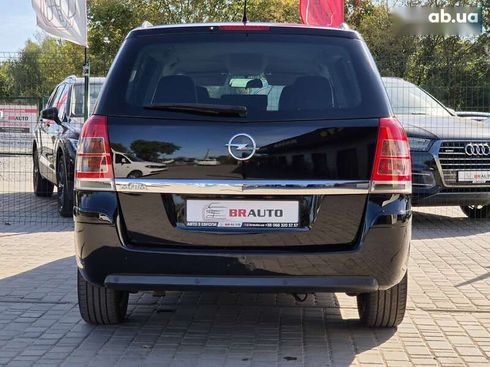 Opel Zafira 2010 - фото 17