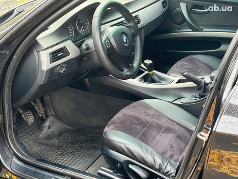 BMW 3 серия 2006 черный - фото 16
