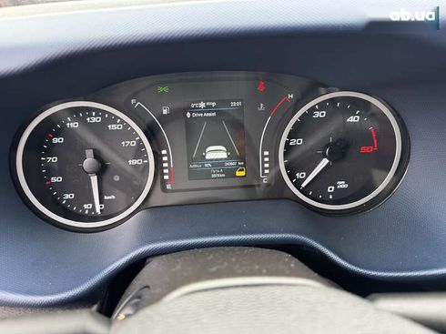 IVECO Daily 2021 - фото 17