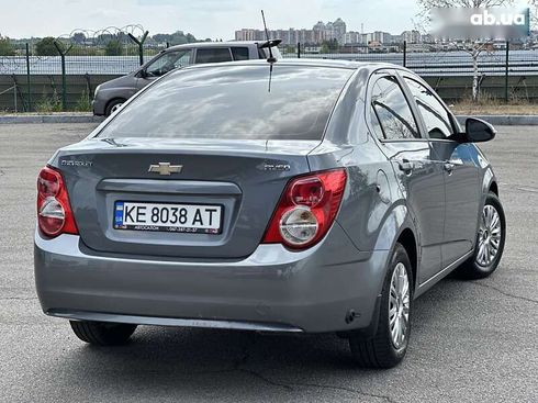 Chevrolet Aveo 2014 - фото 5