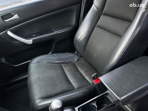 Honda Accord 2005 серый - фото 18