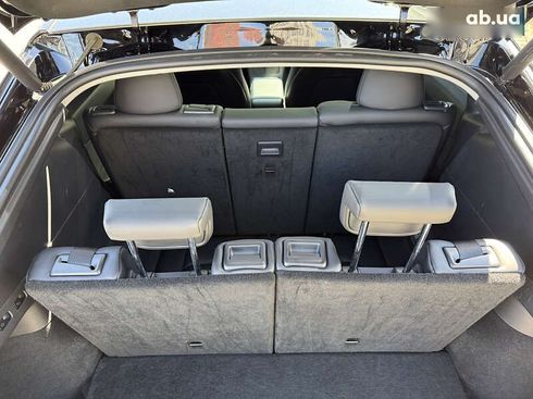 Tesla Model Y 2023 - фото 13