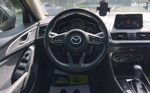 Mazda 3 2017 - фото 13