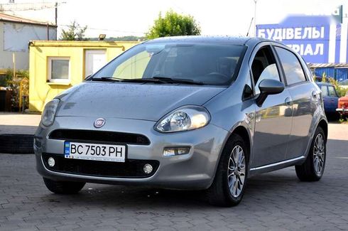 Fiat Punto 2012 - фото 29