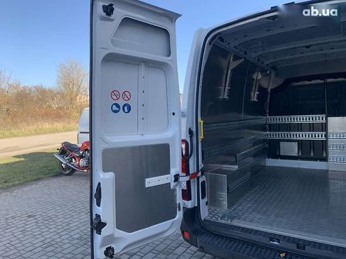 Renault Master 2021 - фото 27