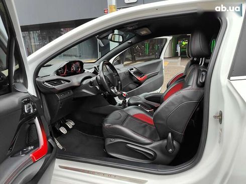 Peugeot 208 2013 - фото 6