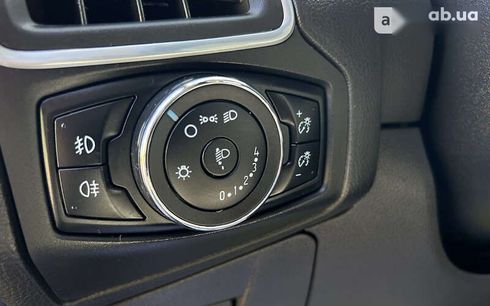 Ford Focus 2013 - фото 17