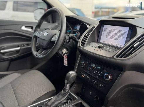 Ford Escape 2017 - фото 19
