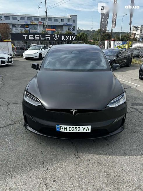 Tesla Model X 2022 - фото 8