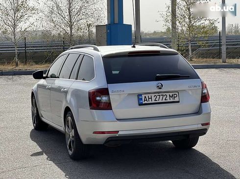 Skoda Octavia 2018 - фото 28