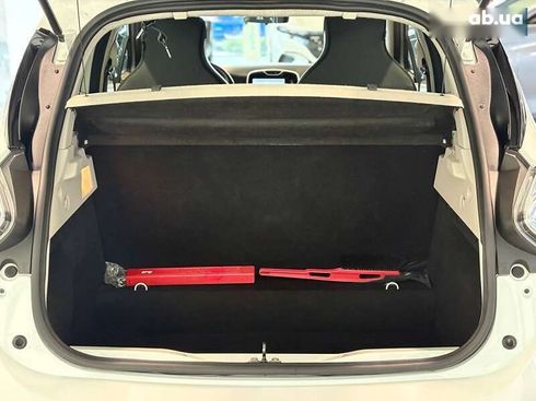 Renault Zoe 2017 - фото 10