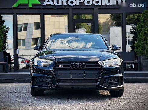 Audi A4 2016 - фото 2