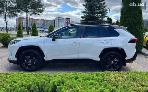 Toyota RAV4 2020 - фото 4
