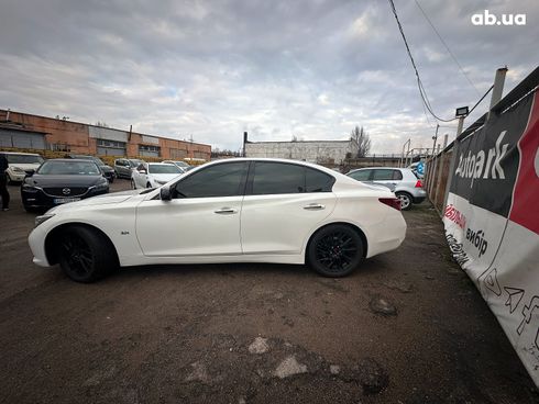 Infiniti Q50 2018 белый - фото 4
