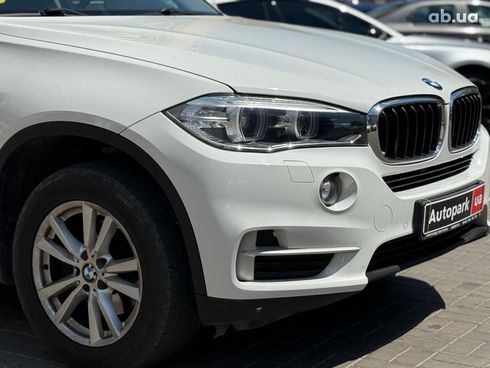 BMW X5 2014 белый - фото 4
