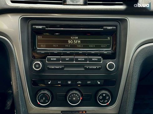 Volkswagen Passat 2014 - фото 24