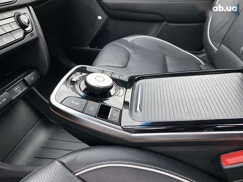 Kia Niro 2020 - фото 11