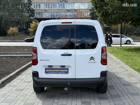 Citroёn Berlingo 2023 - фото 11