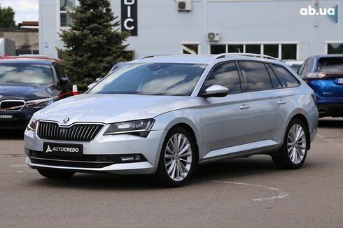 Skoda Superb 2015 - фото 3