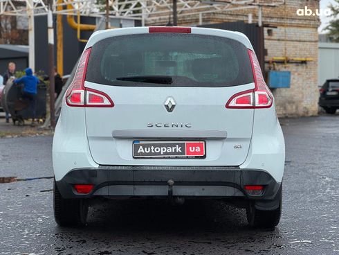 Renault Scenic 2011 белый - фото 16
