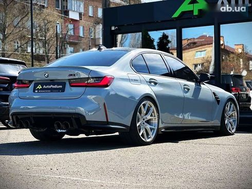 BMW M3 2021 - фото 18