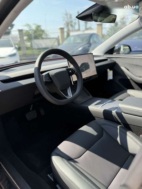 Tesla Model 3 2024 - фото 20