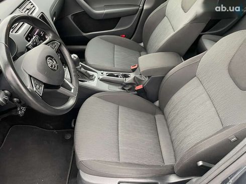 Skoda Octavia 2019 - фото 23
