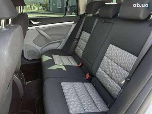 Skoda Octavia 2011 - фото 21