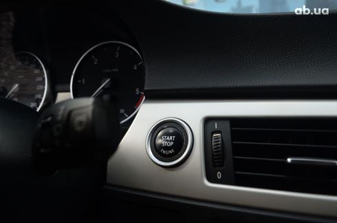 BMW 3 серия 2012 черный - фото 17