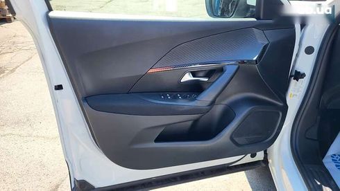 Peugeot 2008 2021 - фото 30