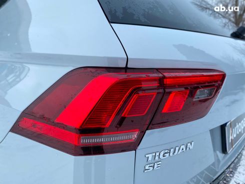 Volkswagen Tiguan 2018 серый - фото 21