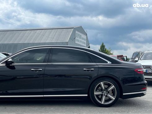 Audi A8 2018 черный - фото 6