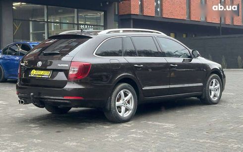 Skoda Superb 2013 - фото 6