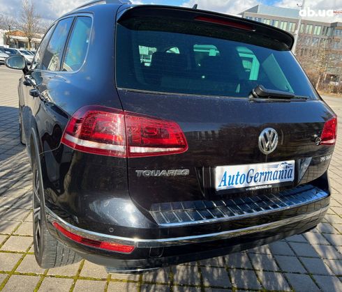 Volkswagen Touareg 2018 - фото 37