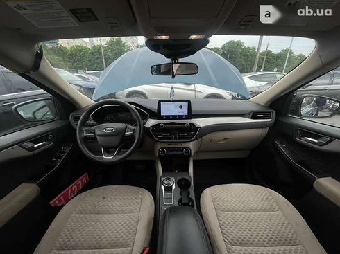 Ford Escape 2020 - фото 10