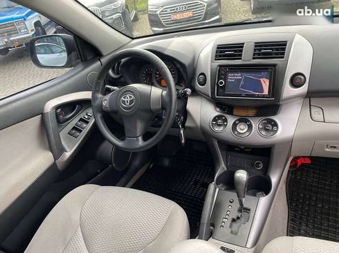 Toyota RAV4 2007 - фото 10