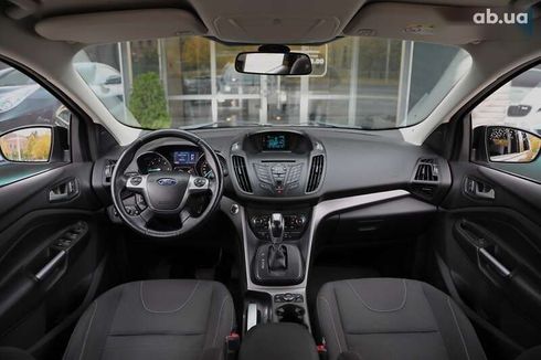 Ford Kuga 2015 - фото 10