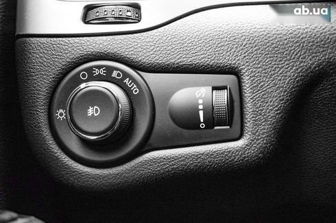 Jeep Cherokee 2018 - фото 24