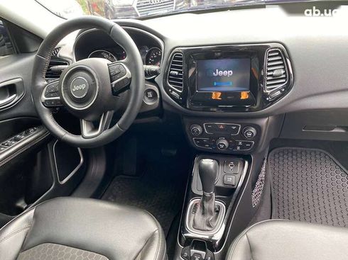 Jeep Compass 2018 - фото 10