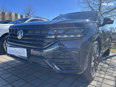 Volkswagen Touareg 2023 - фото 16